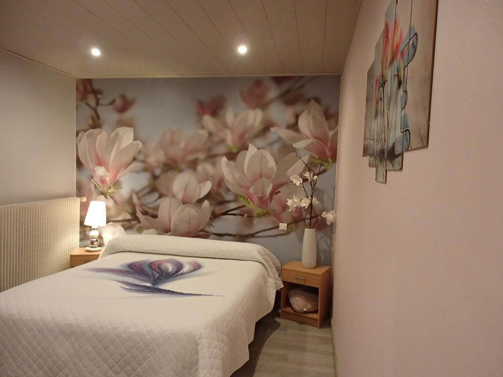 Bed and Breakfast Le P'tit Bonheur à Chilly-sur-Salins Chambre photo